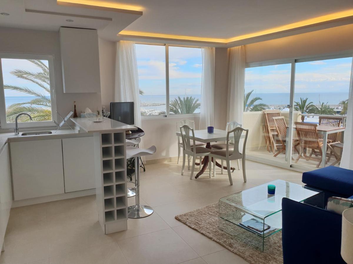 Fantastic Apartment In Front Of The Sea & Marina Эстепона Экстерьер фото
