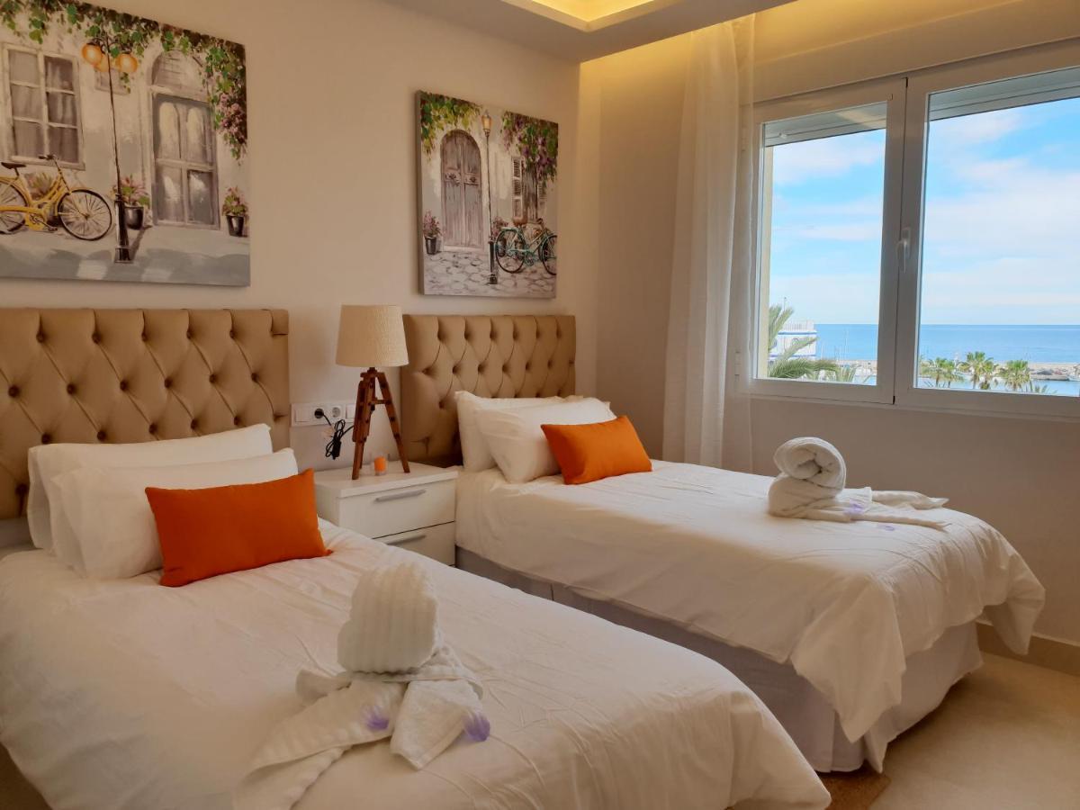 Fantastic Apartment In Front Of The Sea & Marina Эстепона Экстерьер фото